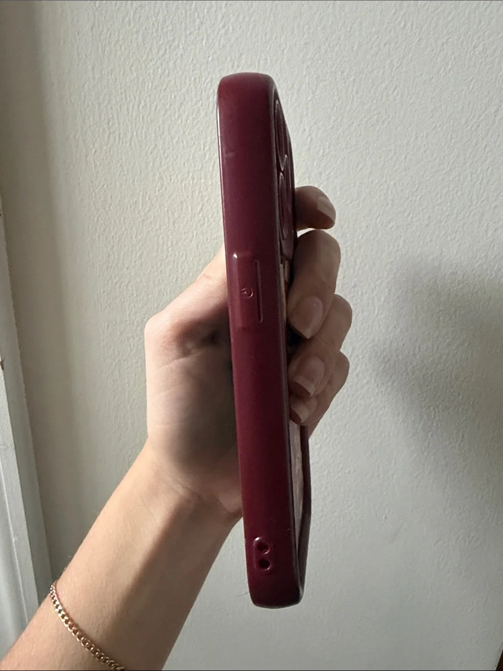 iPhone 15 Pro Phone Case with Red Lip Print Design - Burgundy Edge